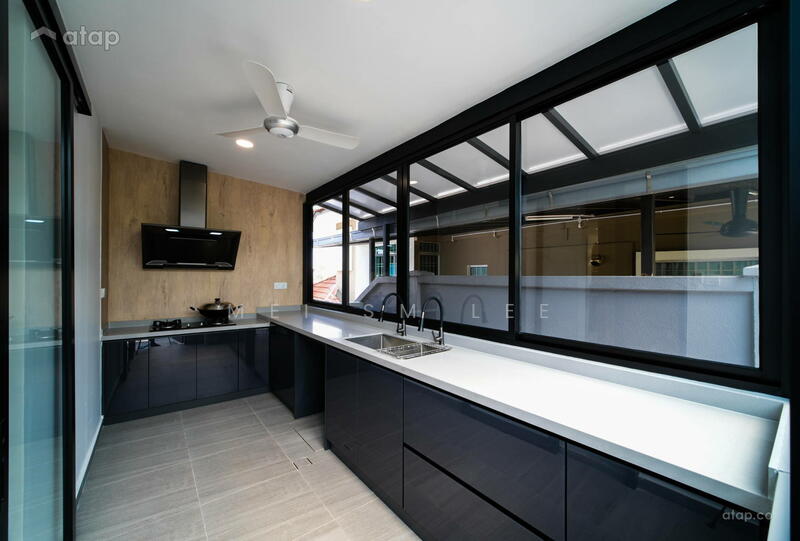 Twin Palms, Sungai Long Kitchen