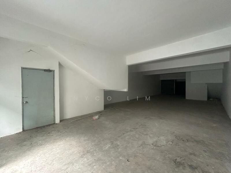 Untuk Disewa - Jalan SS25