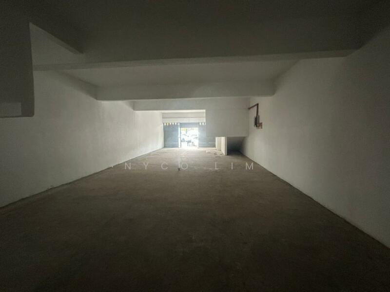 Untuk Disewa - Jalan SS25