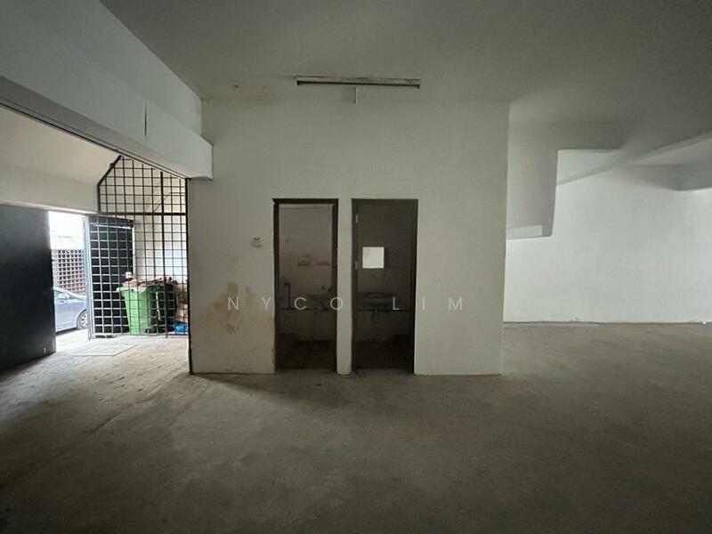 Untuk Disewa - Jalan SS25