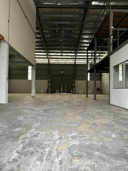 Untuk Dijual - Warehouse at Bandar Teknologi Kajang