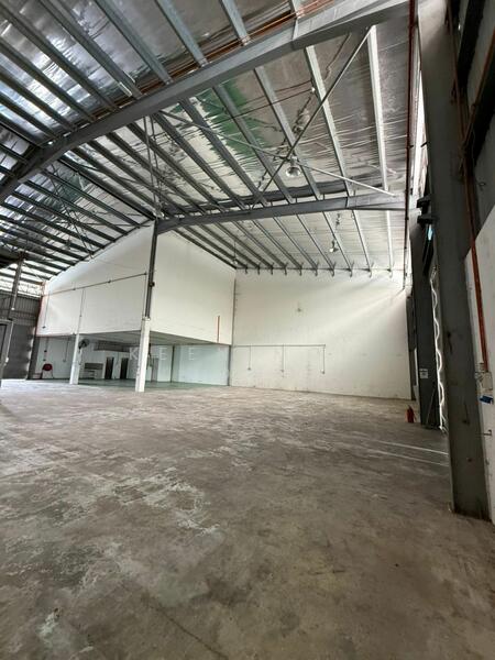 Untuk Dijual - Warehouse at Bandar Teknologi Kajang