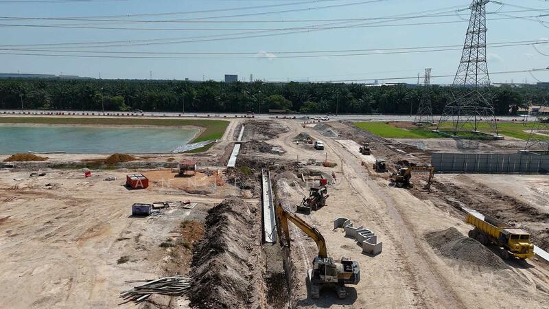 For Sale - BIG Semi-D Factory/Land. Banting Changgang, KLIA, Kota Warisan, Dengkil Jenjarom Putrajaya Cyberjaya