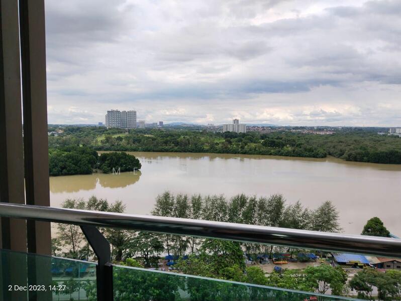 For Sale - Botanika