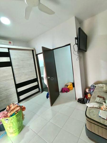 Rumah Teres 2-Tingkat untuk Dijual di Taman Pulai Utama (Skudai) - Sharon Ng - Bedroom - PropertyGuru.com.my