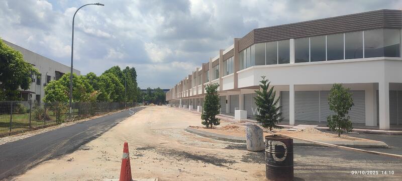 Untuk Disewa - Shop at Eco Majestic