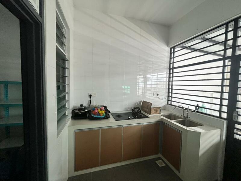 Untuk Dijual - Taman Bukit Indah