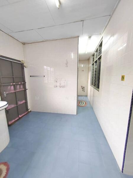 For Rent - Taman Johor Jaya