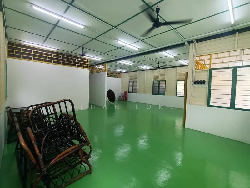 For Rent - Semi-Detached House at Taman Ehsan