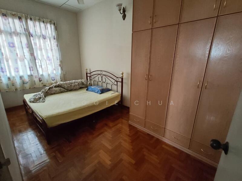 For Sale - Taman Daya - Jalan Nibong 48