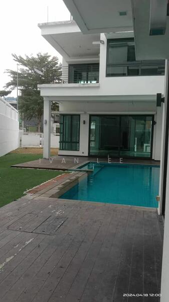 For Sale - Bungalow at Sering Ukay