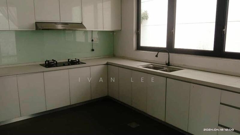 For Sale - Bungalow at Sering Ukay
