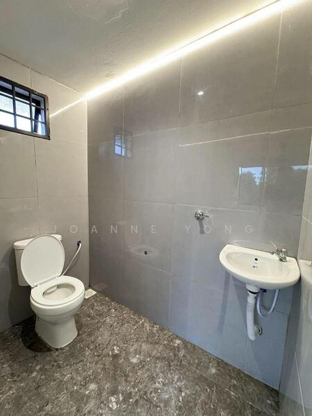Untuk Dijual - Ultra Big CORNER Double Storey Low Cost @ Jalan Harmoni 4/24, Taman Desa Harmoni, Johor. Near Molek