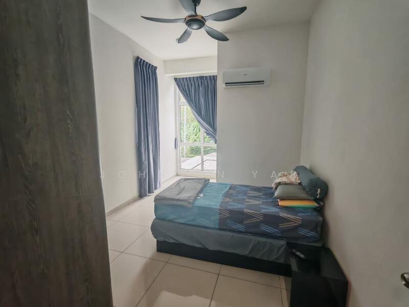 For Rent - Taman Nusa Sentral @ 3 Storey Shoplot