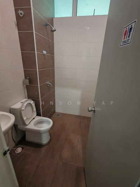 For Rent - Taman Nusa Sentral @ 3 Storey Shoplot