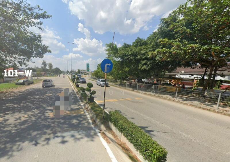 Untuk Dijual - Commercial land at Pekan Dengkil