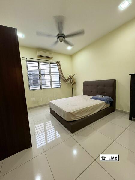 Untuk Disewa - 2-storey Terrace House at Setia Damai