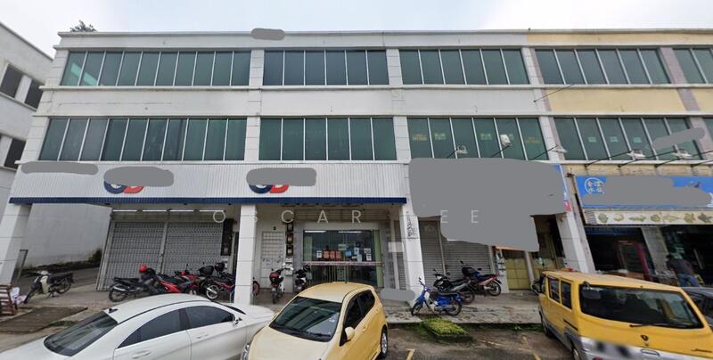 For Rent - ( Corner ) Rawang Ground Floor Main Road Shop For Rent Pusat Perniagaan Rawang Millenium