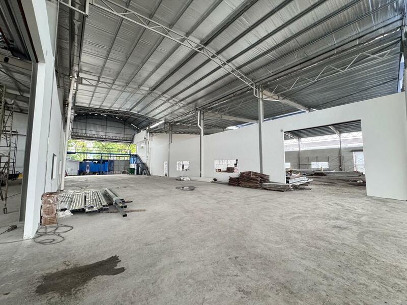 Untuk Disewa - Perindustrian Dato Yunus Sulaiman ( 2 Adjoining ) Detached Factory