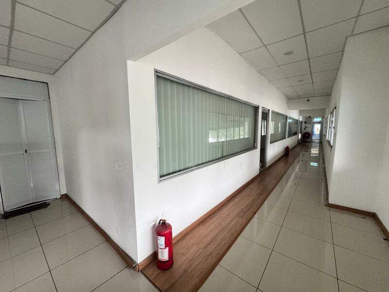 Untuk Disewa - Perindustrian Dato Yunus Sulaiman ( 2 Adjoining ) Detached Factory