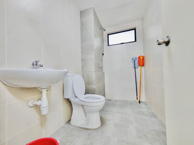 Condominium for Rent at Zahra Residensi - Erin Yusof - Bathroom - PropertyGuru.com.my