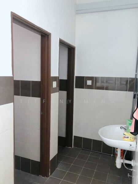 For Rent - Endlot Office # Partially Furnished @ Boulevard Business Park Jalan Kuching