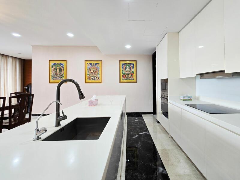 For Rent - Condominium @ The Troika