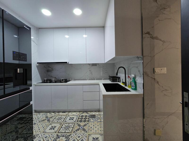 For Rent - Condominium @ The Troika