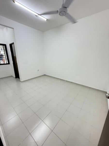 For Sale - Townhouse at Taman Scientex Senai