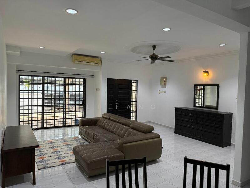 2-storey Terraced House for Sale in Teluk Kumbar (Penang) - Li Fang - PropertyGuru.com.my