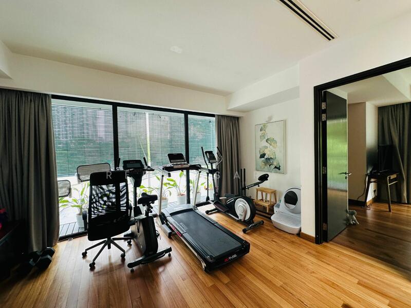 For Sale - 4-storey Terraced House at Desa Sri Hartamas