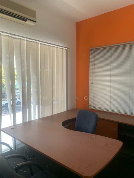 Untuk Disewa - Pulau Tikus Gurney Commercial Bungalow 11000sf Main Road Georgetown