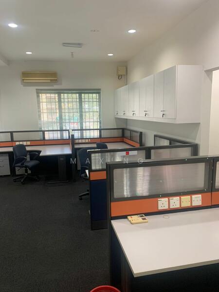 Untuk Disewa - Pulau Tikus Gurney Commercial Bungalow 11000sf Main Road Georgetown