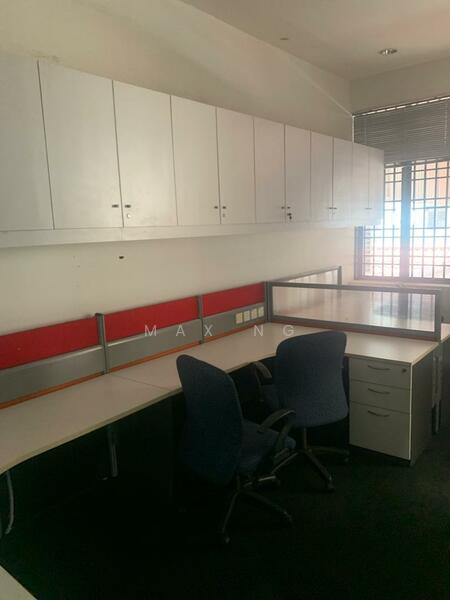 Untuk Disewa - Pulau Tikus Gurney Commercial Bungalow 11000sf Main Road Georgetown