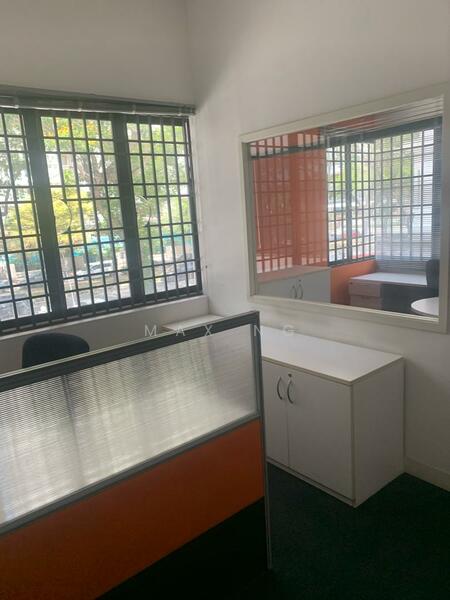 Untuk Disewa - Pulau Tikus Gurney Commercial Bungalow 11000sf Main Road Georgetown