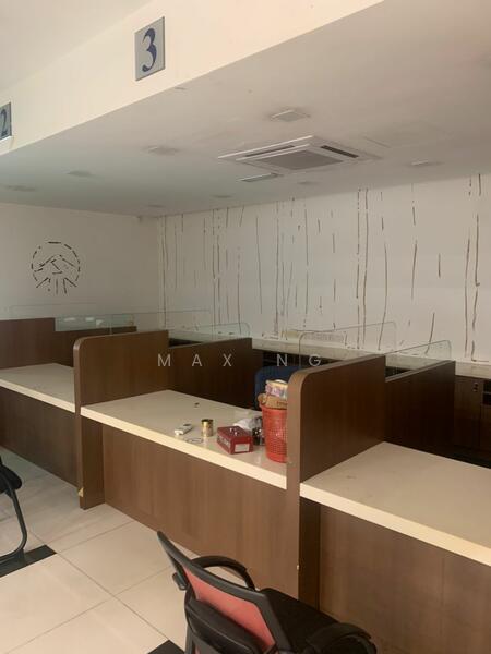 Untuk Disewa - Pulau Tikus Gurney Commercial Bungalow 11000sf Main Road Georgetown