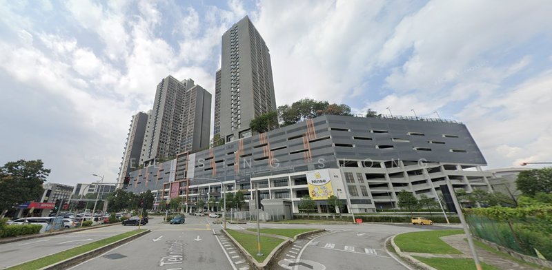For Rent - (Facing Road) Emporis Kota Damansara