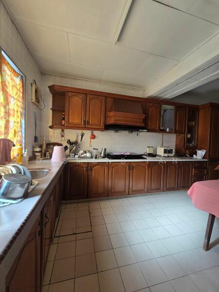 Untuk Dijual - 2-storey Terrace House at Damansara Kim