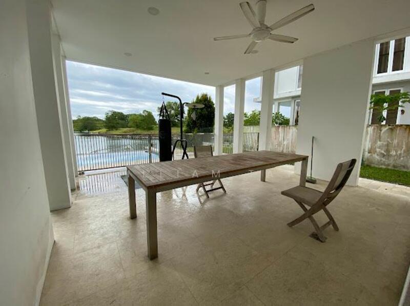 For Sale - Emerald Bay @ Puteri Harbour Emerald Bay @ Puteri Harbour Emerald Bay @ Puteri Harbours