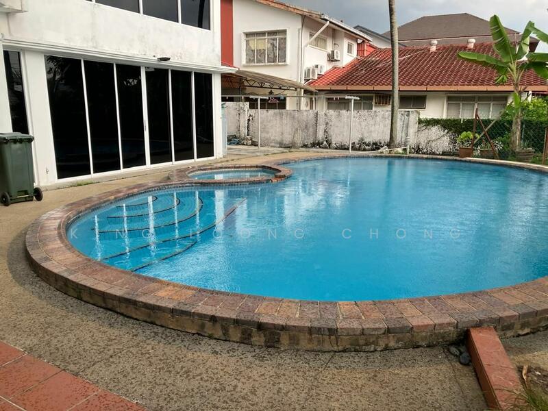 For Sale - Jalan Gasing Main Road Limited Commecial