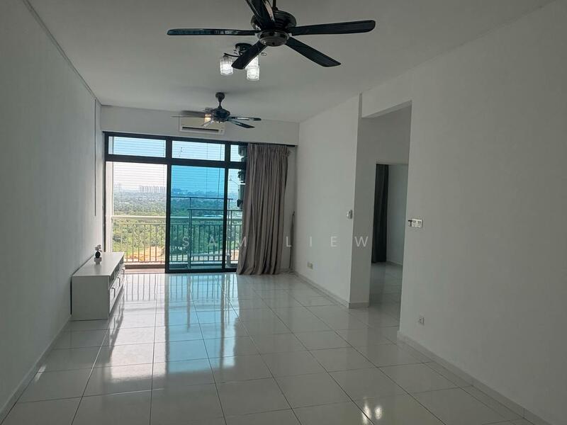 For Rent - Sky Gardens Residences