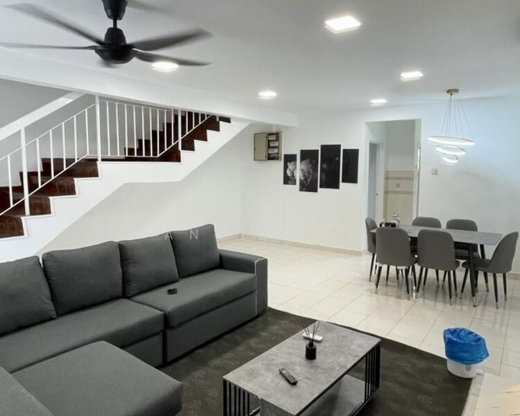Untuk Dijual - Taman Segar Perana, Chers