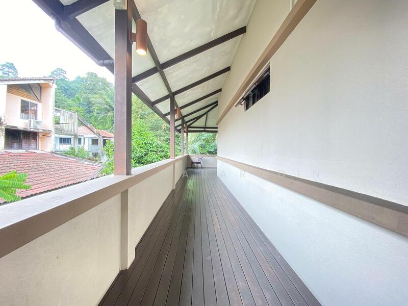 Untuk Disewa - Renovated 2.5 Storey Semi-D @ Jalan H, Taman Melawati