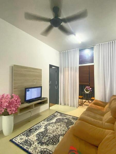 HOT UNIT!!!!NEAR HOSPITAL CYBERJAYA!!