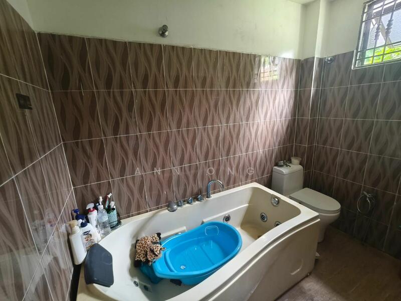 Untuk Dijual - 2-storey Terrace House at Taman Subang Mewah
