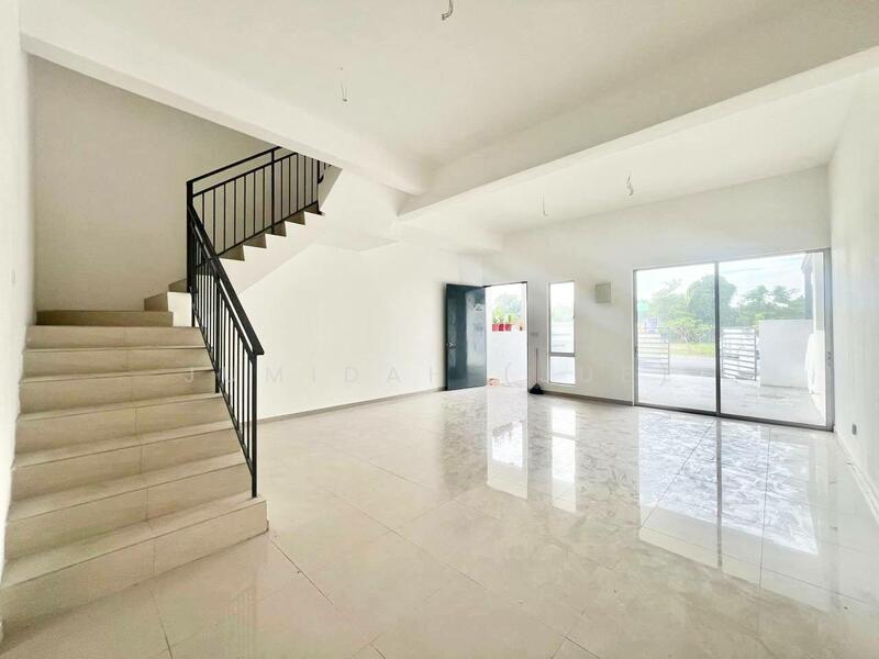 For Sale - Desa Anugerah