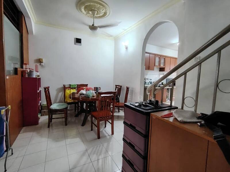 Untuk Dijual - Taman Desa Seraya