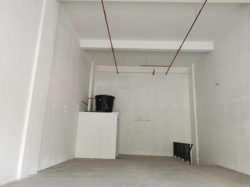 For Sale - Ground floor Shop, Sk One Residence Jalan Psk Pusat Perdagangan Seri Kembangan