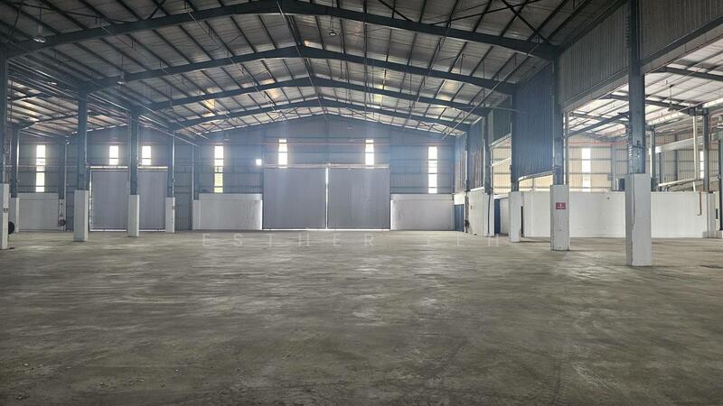 For Rent - Land Area 130000 Bakar Arang Factory