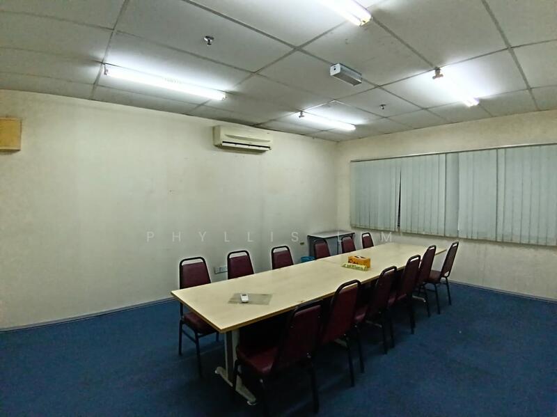 Untuk Disewa - Bukit Jelutong Business And Technology Centre